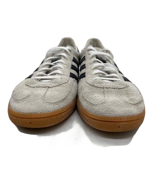 adidas（アディダス）adidas (アディダス) ローカットスニーカー ホワイト×ブラック サイズ:26.5の古着・服飾アイテム