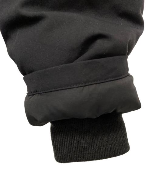 LEVI'S（リーバイス）LEVI'S (リーバイス) ダウンジャケット ブラック サイズ:Mの古着・服飾アイテム