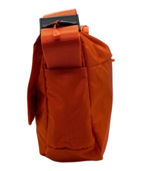 mont-bell（モンベル）mont-bell (モンベル) mont-bell メッセンジャーバッグ オレンジの古着・服飾アイテム