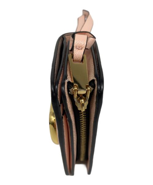 MARC JACOBS（マークジェイコブズ）MARC JACOBS (マークジェイコブズ) スナップショットウォレット ピンクの古着・服飾アイテム