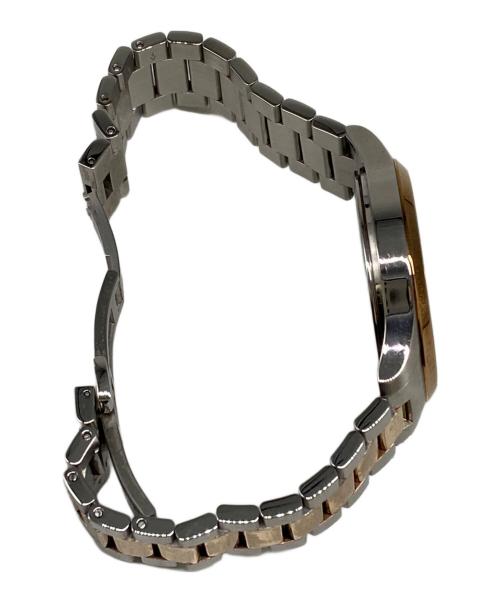 GUCCI（グッチ）GUCCI (グッチ) 腕時計 ホワイトの古着・服飾アイテム