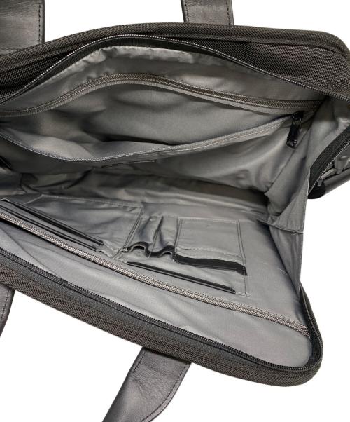 TUMI（トゥミ）TUMI (トゥミ) ビジネスバッグ ブラックの古着・服飾アイテム