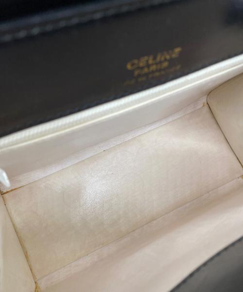 CELINE（セリーヌ）CELINE (セリーヌ) ショルダーバッグ ホワイト×ブラックの古着・服飾アイテム