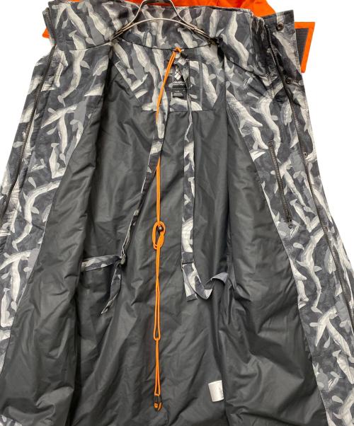 Columbia（コロンビア）Columbia (コロンビア) JOURNAL STANDARD (ジャーナルスタンダード) ハンティングジャケット グレー×ホワイト サイズ:L 未使用品の古着・服飾アイテム