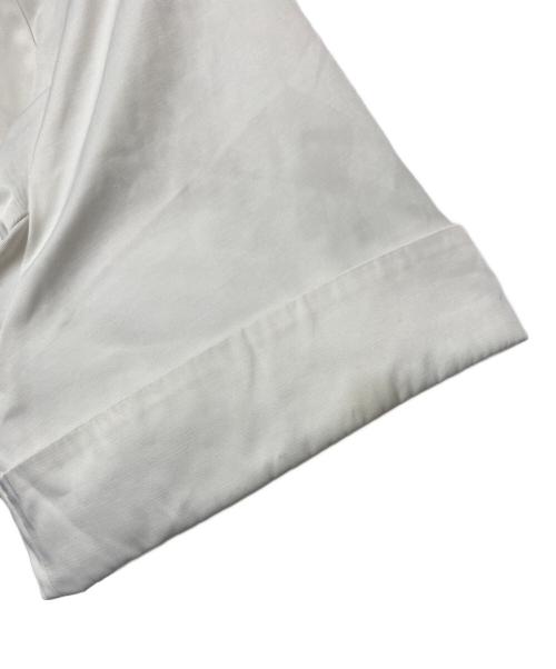 jemma.atelier（ジェマ アトリエ）JEMMA.ATELIER (ジェマ アトリエ) ゴアードフレアーチュニック ホワイト サイズ:不明の古着・服飾アイテム