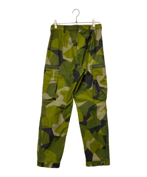 ミリタリー（ミリタリー）ミリタリー (ミリタリー) スカンジナイアカモフィールドパンツ グリーン サイズ:Mの古着・服飾アイテム