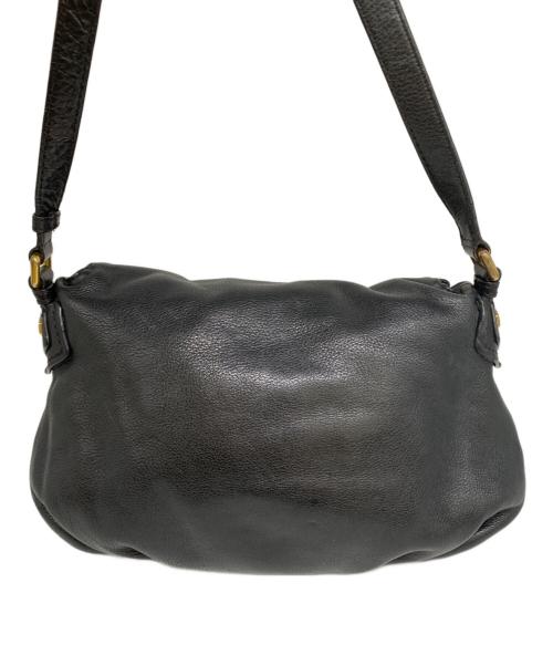 Marc by Marc Jacobs（マークバイマークジェイコブス）Marc by Marc Jacobs (マークバイマークジェイコブス) レザーショルダーバッグ ブラックの古着・服飾アイテム