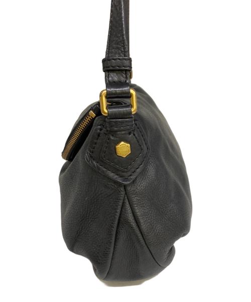 Marc by Marc Jacobs（マークバイマークジェイコブス）Marc by Marc Jacobs (マークバイマークジェイコブス) レザーショルダーバッグ ブラックの古着・服飾アイテム