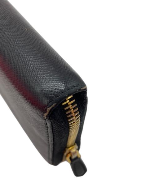 PRADA（プラダ）PRADA (プラダ) ラウンドファスナー長財布 ブラックの古着・服飾アイテム