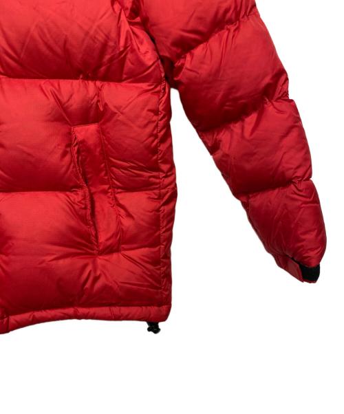 THE NORTH FACE（ザ ノース フェイス）THE NORTH FACE (ザ ノース フェイス) ダウンジャケット ブラック×レッド サイズ:Sの古着・服飾アイテム