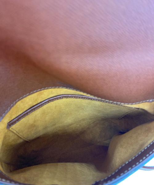 LOUIS VUITTON（ルイ ヴィトン）LOUIS VUITTON (ルイ ヴィトン) ショルダーバッグ ブラウンの古着・服飾アイテム