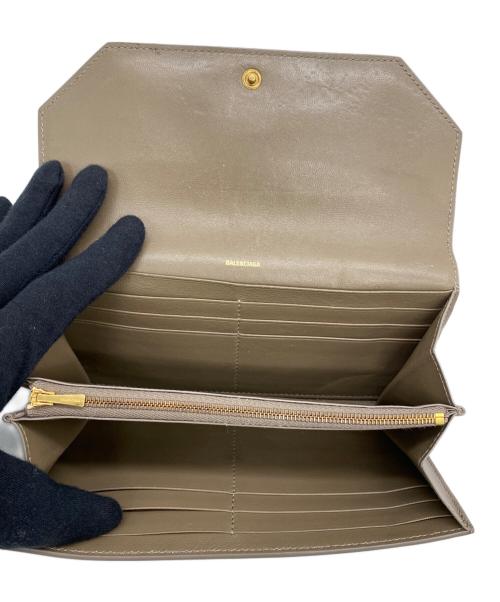 BALENCIAGA（バレンシアガ）BALENCIAGA (バレンシアガ) 長財布 ベージュの古着・服飾アイテム
