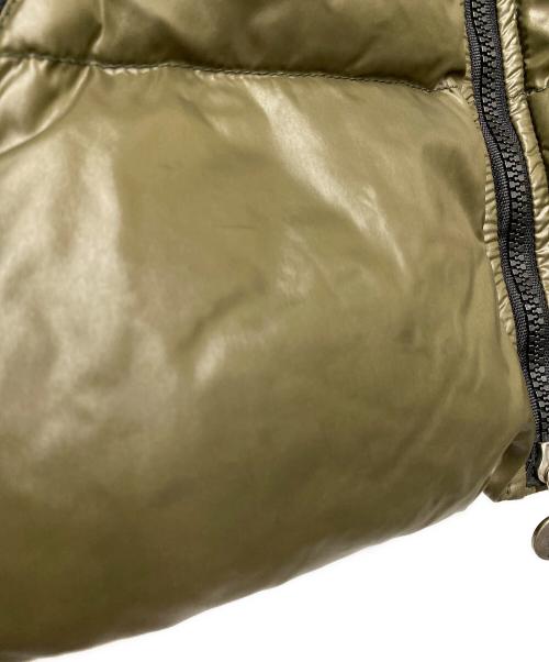 MONCLER（モンクレール）MONCLER (モンクレール) ダウンジャケット カーキ サイズ:Mの古着・服飾アイテム