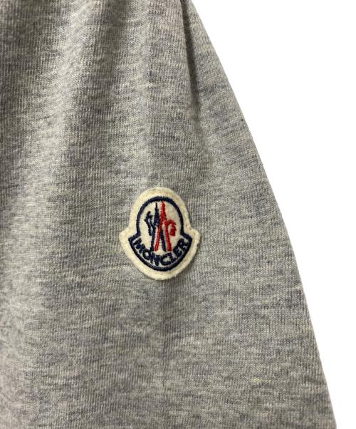 MONCLER（モンクレール）MONCLER (モンクレール) 半袖Tシャツ グレー サイズ:XSの古着・服飾アイテム