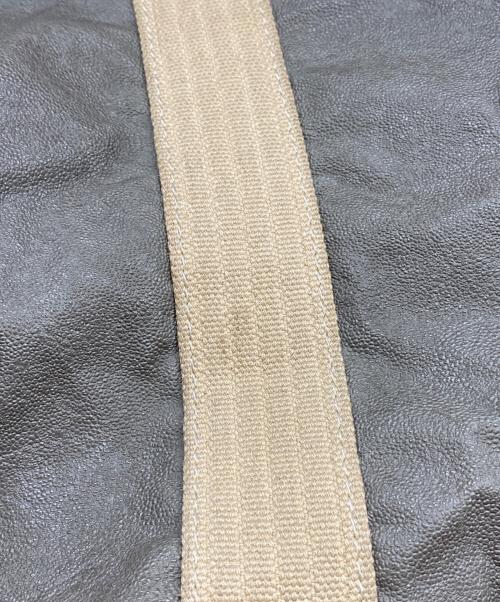 C.P COMPANY（シーピーカンパニー）C.P COMPANY (シーピーカンパニー) トートバッグ グレー×ベージュの古着・服飾アイテム