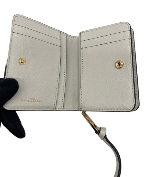 MARC JACOBS（マークジェイコブズ）MARC JACOBS (マークジェイコブズ) 2つ折り財布 ブラウン×ピンクの古着・服飾アイテム