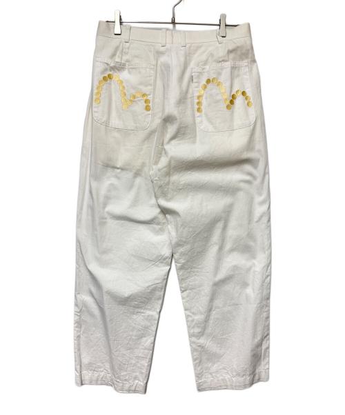 EVISU（エヴィス）EVISU (エヴィス) タックスラックスパンツ ホワイト サイズ:4の古着・服飾アイテム