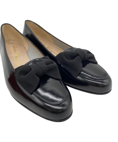Salvatore Ferragamo（サルヴァトーレ フェラガモ）Salvatore Ferragamo (サルヴァトーレ フェラガモ) レザーパンプス ブラック サイズ:7の古着・服飾アイテム