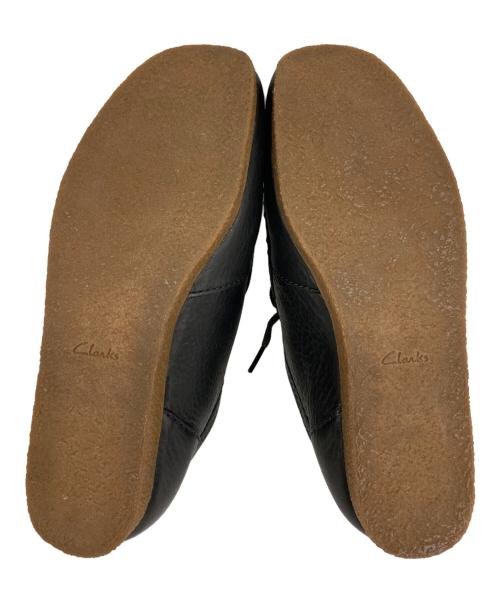 CLARKS（クラークス）CLARKS (クラークス) ワラビーシューズ ブラック サイズ:26.5の古着・服飾アイテム