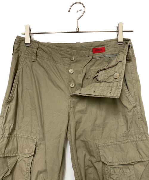 HUGO BOSS（ヒューゴ ボス）HUGO BOSS (ヒューゴ ボス) ナイロンカーゴパンツ カーキ サイズ:36の古着・服飾アイテム