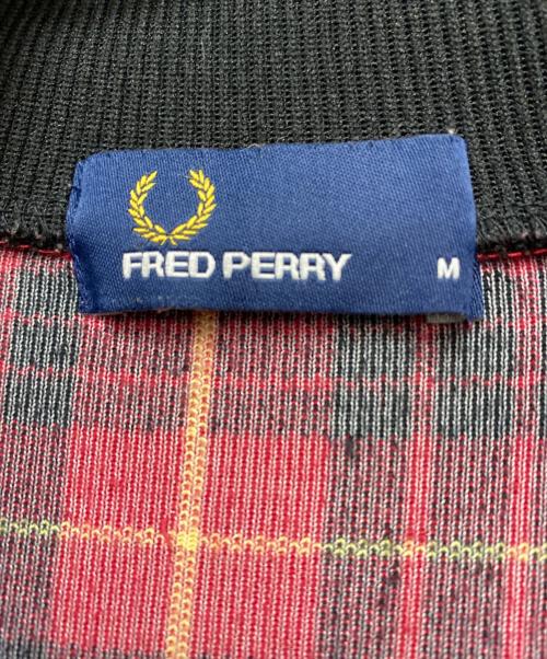 FRED PERRY（フレッドペリー）FRED PERRY (フレッドペリー) トラックジャケット レッド サイズ:Mの古着・服飾アイテム