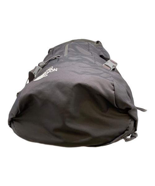 THE NORTH FACE（ザ ノース フェイス）THE NORTH FACE (ザ ノース フェイス) バックパック グレーの古着・服飾アイテム