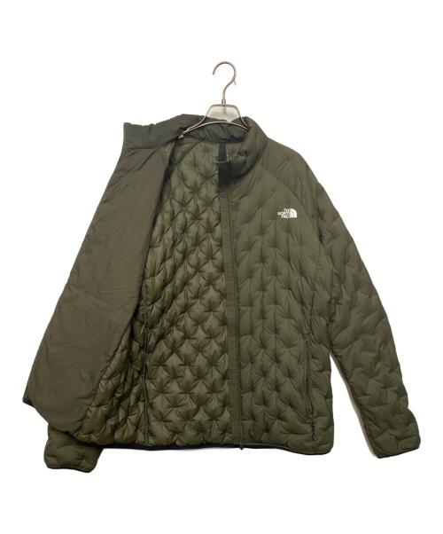 THE NORTH FACE（ザ ノース フェイス）THE NORTH FACE (ザ ノース フェイス) アストロライトジャケット カーキ サイズ:XLの古着・服飾アイテム