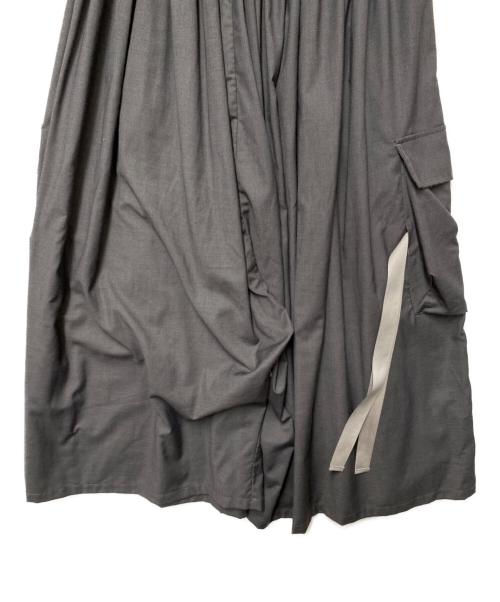 NO ID.（ノーアイディー）NO ID. (ノーアイディー) ギャザーバギーカーゴトラウザーズ グレー サイズ:1の古着・服飾アイテム