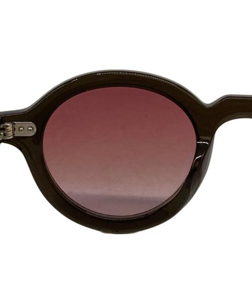 akila（アキラ）akila (アキラ) サングラスの古着・服飾アイテム