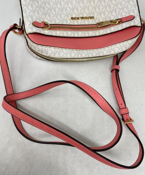 MICHAEL KORS（マイケル・コース）MICHAEL KORS (マイケル・コース) ショルダーバッグ ホワイト×ピンクの古着・服飾アイテム