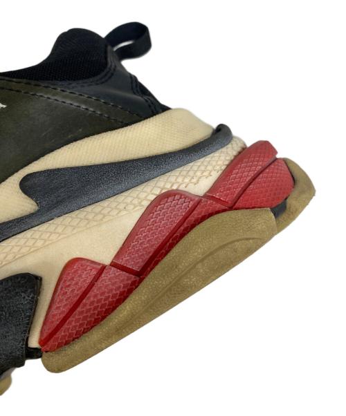 BALENCIAGA（バレンシアガ）BALENCIAGA (バレンシアガ) Triple S CLEAR SOLE ブラック×ホワイト サイズ:27.5の古着・服飾アイテム