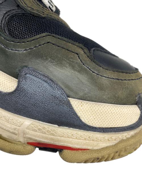 BALENCIAGA（バレンシアガ）BALENCIAGA (バレンシアガ) Triple S CLEAR SOLE ブラック×ホワイト サイズ:27.5の古着・服飾アイテム