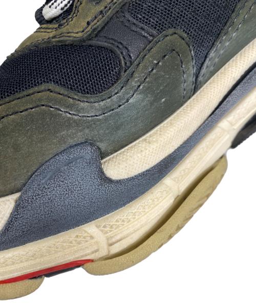 BALENCIAGA（バレンシアガ）BALENCIAGA (バレンシアガ) Triple S CLEAR SOLE ブラック×ホワイト サイズ:27.5の古着・服飾アイテム