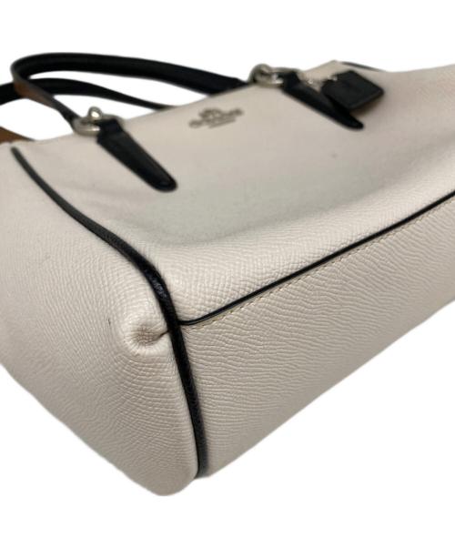 COACH（コーチ）COACH (コーチ) ハンドバッグ ホワイトの古着・服飾アイテム