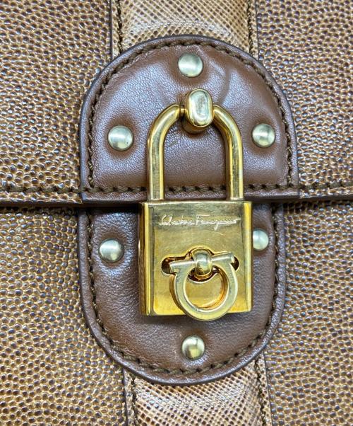 Salvatore Ferragamo（サルヴァトーレ フェラガモ）Salvatore Ferragamo (サルヴァトーレ フェラガモ) ハンドバッグ ブラウンの古着・服飾アイテム