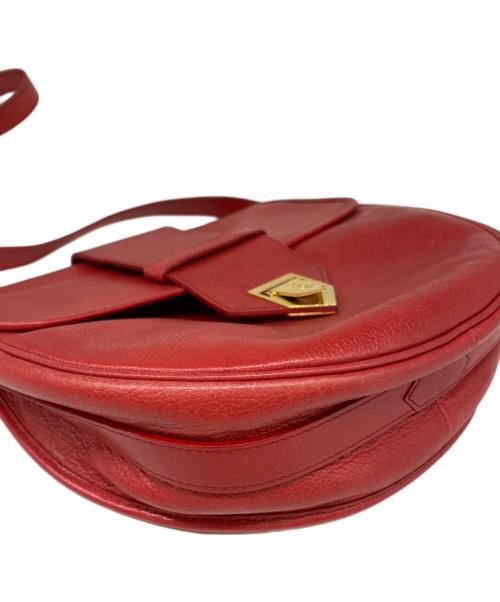 Yves Saint Laurent（イヴサンローラン）Yves Saint Laurent (イヴサンローラン) カサンドラフロップショルダーバッグ レッドの古着・服飾アイテム