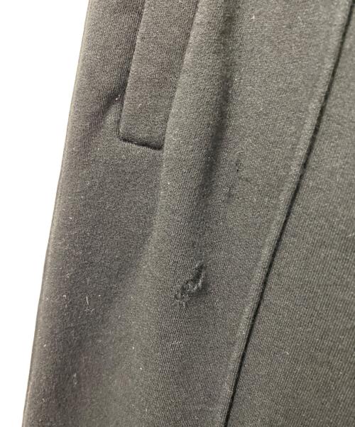 FENDI（フェンディ）FENDI (フェンディ) サイドズッカラインスウェットパン ブラック サイズ:52の古着・服飾アイテム