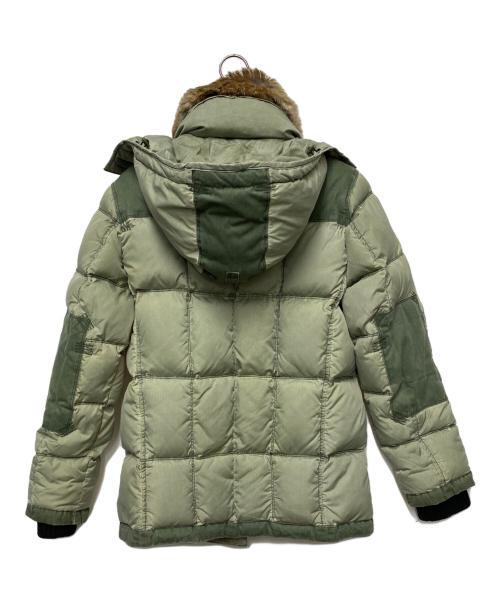 ARMANI JEANS（アルマーニジーンズ）ARMANI JEANS (アルマーニジーンズ) ダウンジャケット グリーン サイズ:XSの古着・服飾アイテム