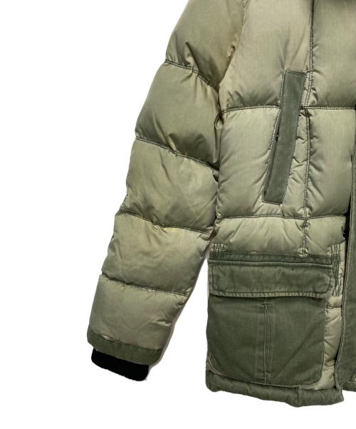 ARMANI JEANS（アルマーニジーンズ）ARMANI JEANS (アルマーニジーンズ) ダウンジャケット グリーン サイズ:XSの古着・服飾アイテム