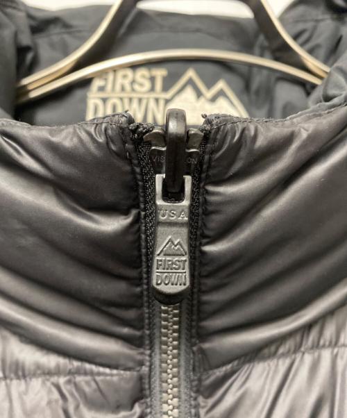 FIRST DOWN（ファーストダウン）FIRST DOWN (ファーストダウン) リバーシブルダウンジャケット ブラック×グリーン サイズ:Lの古着・服飾アイテム