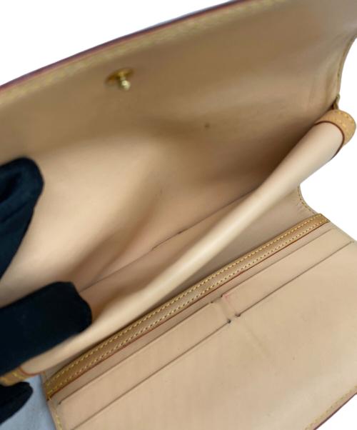 LOUIS VUITTON（ルイ ヴィトン）LOUIS VUITTON (ルイ ヴィトン) 長財布 ブラックの古着・服飾アイテム