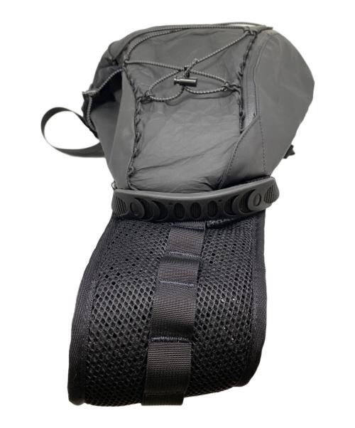 OAKLEY（オークリー）OAKLEY (オークリー) ラチチュード スリングバッグ ブラックの古着・服飾アイテム