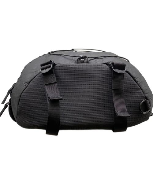 OAKLEY（オークリー）OAKLEY (オークリー) ラチチュード スリングバッグ ブラックの古着・服飾アイテム