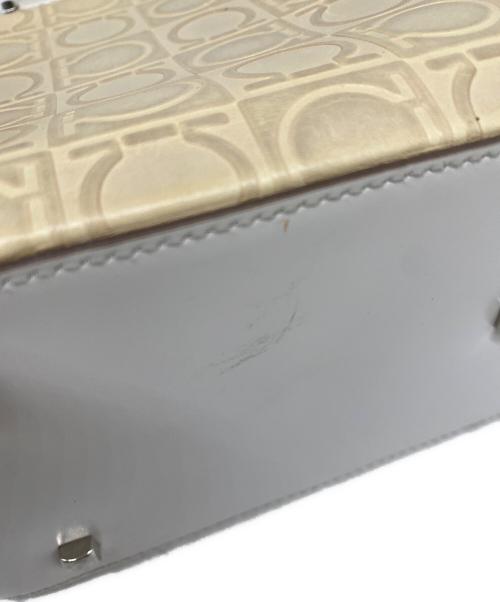 Salvatore Ferragamo（サルヴァトーレ フェラガモ）Salvatore Ferragamo (サルヴァトーレ フェラガモ) ハンドバッグ ベージュの古着・服飾アイテム