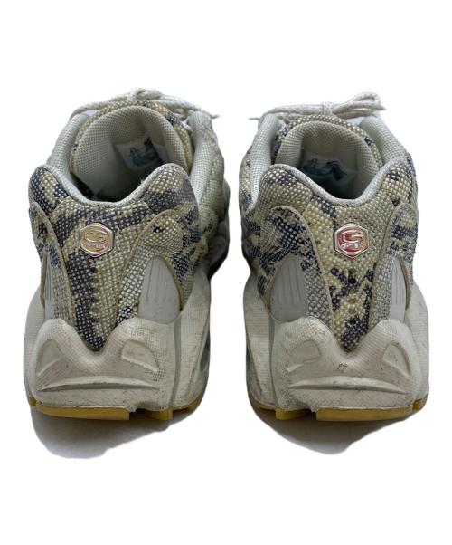 NIKE（ナイキ）NIKE (ナイキ) ローカットスニーカー グレー サイズ:26.5cmの古着・服飾アイテム