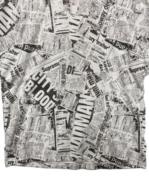 SUPREME（シュプリーム）Supreme (シュプリーム) NEWSPAPER TEE グレー サイズ:Mの古着・服飾アイテム