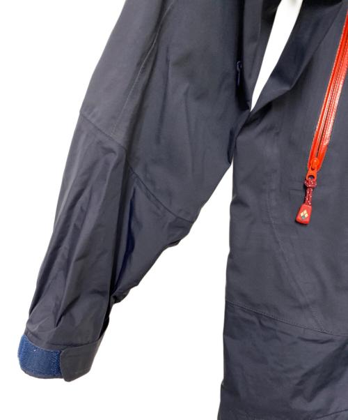 mont-bell（モンベル）mont-bell (モンベル) アルパインサーマシェル パーカ ネイビー×レッド サイズ:Mの古着・服飾アイテム