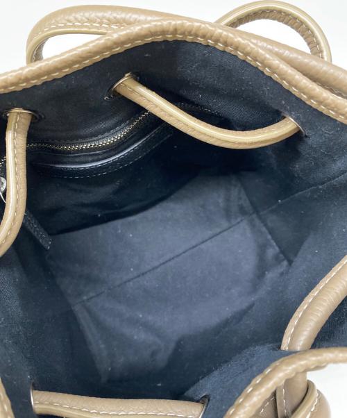 VASIC（ヴァジック）VASIC (ヴァジック) BOND MINI ベージュの古着・服飾アイテム