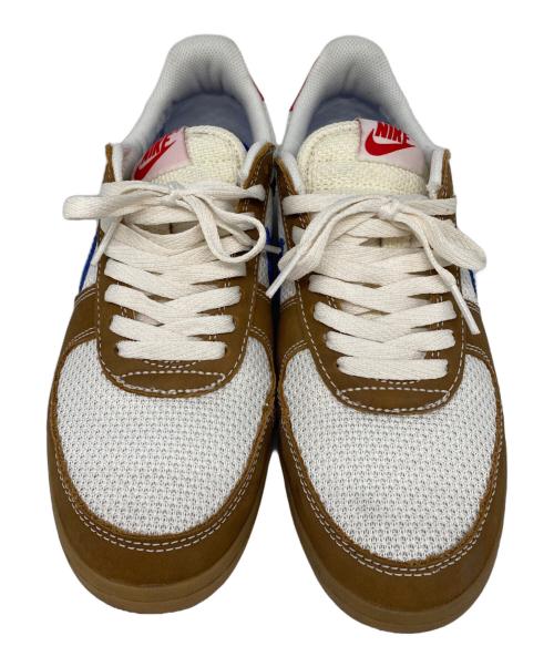 NIKE（ナイキ）NIKE (ナイキ) ローカットスニーカー ベージュ×ホワイト サイズ:27の古着・服飾アイテム