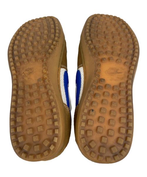 NIKE（ナイキ）NIKE (ナイキ) ローカットスニーカー ベージュ×ホワイト サイズ:27の古着・服飾アイテム